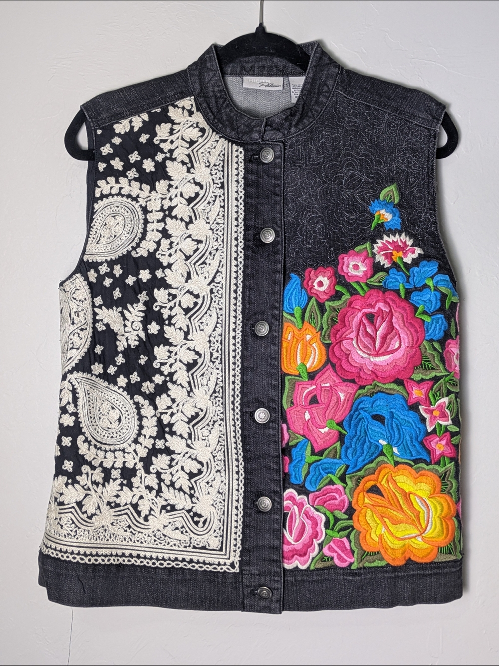 Chico's Plural Paisley Embroidered Blk Denim Vest Western Festival Folk Y2K Art